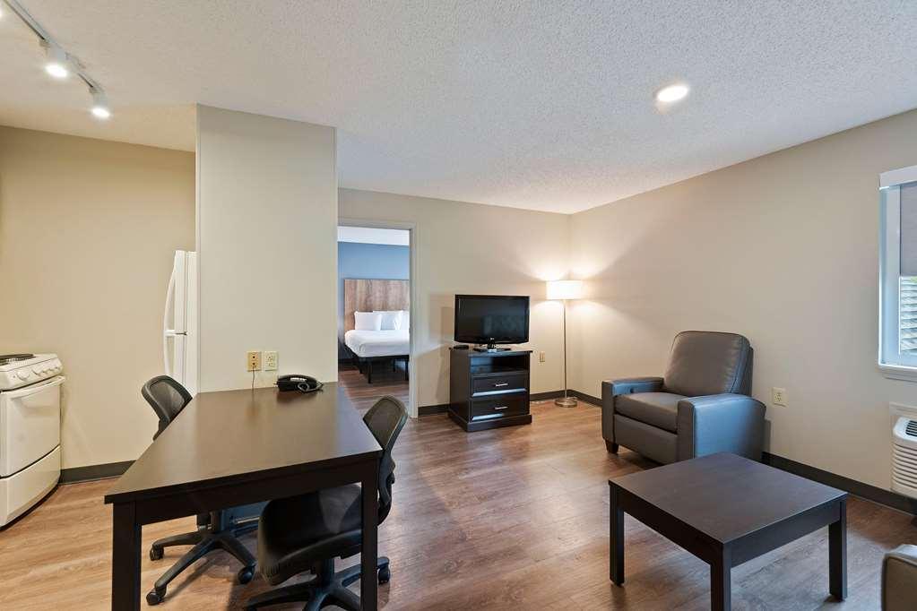 Extended Stay America Select Suites - Charlotte - University Place - E Mccullough Dr Zimmer foto